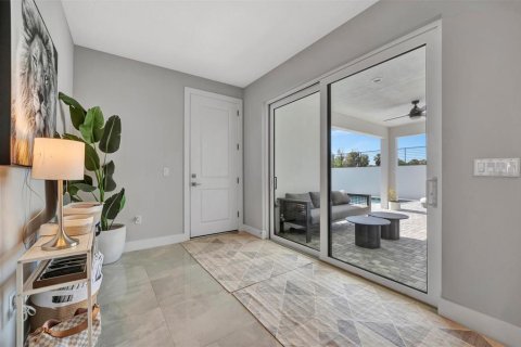Townhouse in Bradenton, Florida 4 bedrooms, 292.55 sq.m. № 1571745 - photo 27