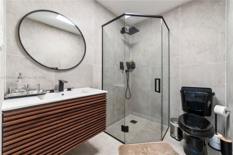 Commercial property in Fort Lauderdale, Florida 268.12 sq.m. № 2053627 - photo 19