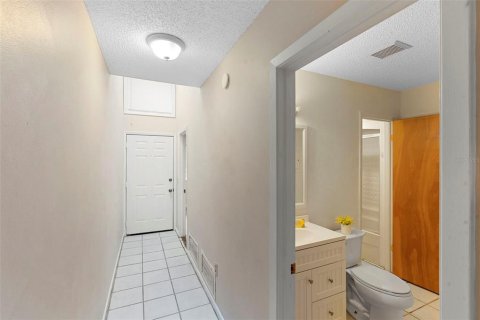 Townhouse in DeLand, Florida 2 bedrooms, 67.08 sq.m. № 1786874 - photo 20