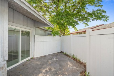 Townhouse in DeLand, Florida 2 bedrooms, 67.08 sq.m. № 1786874 - photo 25