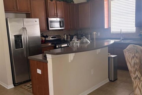 Casa en venta en New Port Richey, Florida, 3 dormitorios, 198.81 m2 № 2387552 - foto 7