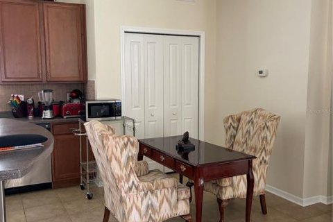 Casa en venta en New Port Richey, Florida, 3 dormitorios, 198.81 m2 № 2387552 - foto 8