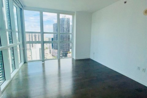 Copropriété à louer à Miami, Floride: 2 chambres, 119.75 m2 № 2046010 - photo 8