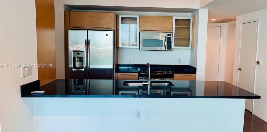 Condo à Miami, Floride, 2 chambres  № 2046010