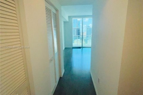 Copropriété à louer à Miami, Floride: 2 chambres, 119.75 m2 № 2046010 - photo 17