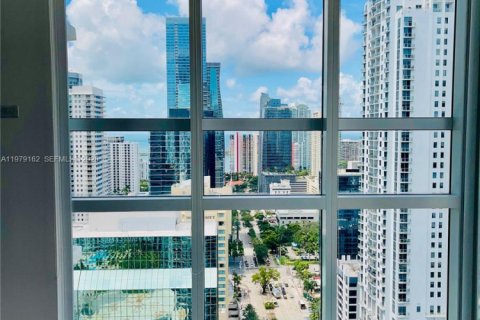 Copropriété à louer à Miami, Floride: 2 chambres, 119.75 m2 № 2046010 - photo 27