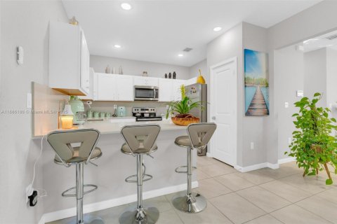 Villa ou maison à louer à Florida City, Floride: 3 chambres, 122.17 m2 № 1944595 - photo 4