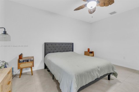 Villa ou maison à louer à Florida City, Floride: 3 chambres, 122.17 m2 № 1944595 - photo 21