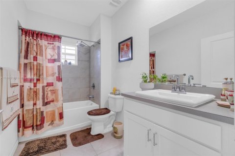 Villa ou maison à louer à Florida City, Floride: 3 chambres, 122.17 m2 № 1944595 - photo 30