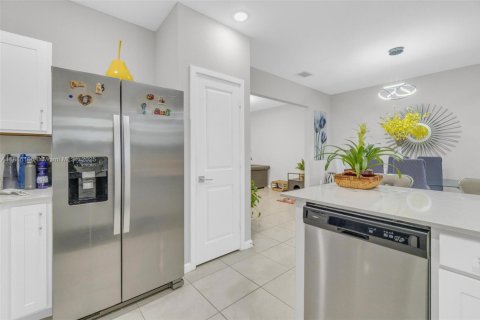 Villa ou maison à louer à Florida City, Floride: 3 chambres, 122.17 m2 № 1944595 - photo 17