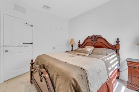 Villa ou maison à louer à Florida City, Floride: 3 chambres, 122.17 m2 № 1944595 - photo 27