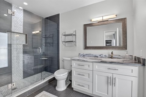 House in Boca Raton, Florida 4 bedrooms, 199.93 sq.m. № 2013239 - photo 26