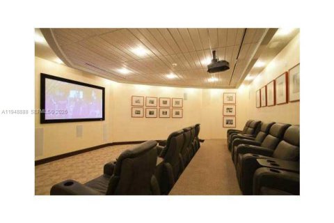 Снять в аренду кондоминиум в Майами, Флорида 2 спальни, 91.88м2, № 2004820 - фото 9