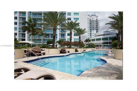 Снять в аренду кондоминиум в Майами, Флорида 2 спальни, 91.88м2, № 2004820 - фото 6