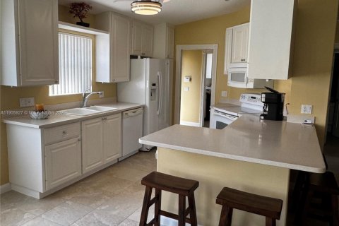 Casa en venta en Wellington, Florida, 2 dormitorios, 141.77 m2 № 1957037 - foto 10