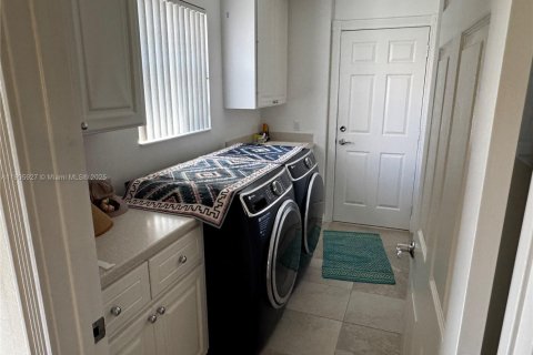 Casa en venta en Wellington, Florida, 2 dormitorios, 141.77 m2 № 1957037 - foto 21