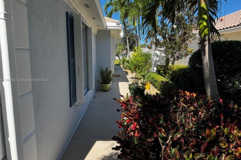 Casa en venta en Wellington, Florida, 2 dormitorios, 141.77 m2 № 1957037 - foto 3