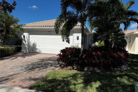 Casa en venta en Wellington, Florida, 2 dormitorios, 141.77 m2 № 1957037 - foto 1