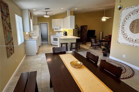 Casa en venta en Wellington, Florida, 2 dormitorios, 141.77 m2 № 1957037 - foto 11