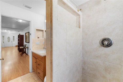 Villa ou maison à vendre à Saint Petersburg, Floride: 4 chambres, 183.39 m2 № 2232849 - photo 29