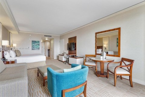 Copropriété à vendre à Sunny Isles Beach, Floride: 61.69 m2 № 1985200 - photo 13