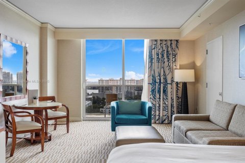 Copropriété à vendre à Sunny Isles Beach, Floride: 61.69 m2 № 1985200 - photo 5