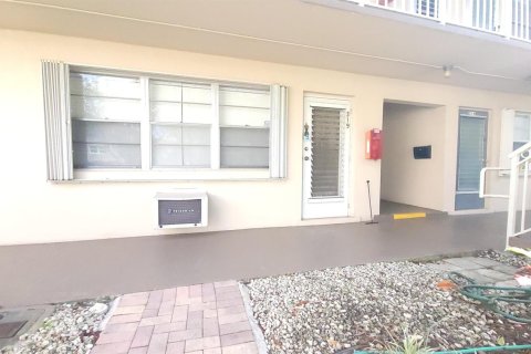 Copropriété à vendre à West Palm Beach, Floride: 1 chambre, 52.95 m2 № 2086532 - photo 19