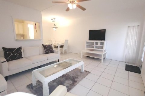 Copropriété à vendre à West Palm Beach, Floride: 1 chambre, 52.95 m2 № 2086532 - photo 4