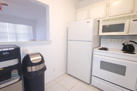Copropriété à vendre à West Palm Beach, Floride: 1 chambre, 52.95 m2 № 2086532 - photo 8