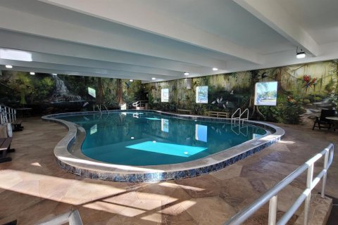 Copropriété à vendre à West Palm Beach, Floride: 1 chambre, 52.95 m2 № 2086532 - photo 30