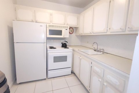 Copropriété à vendre à West Palm Beach, Floride: 1 chambre, 52.95 m2 № 2086532 - photo 6