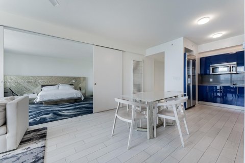 Купить кондоминиум в Форт-Лодердейл, Флорида 2 спальни, 123.47м2, № 1958181 - фото 11