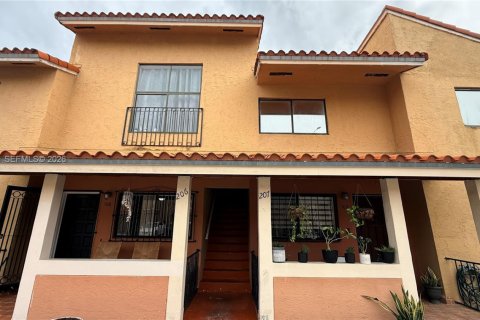 Appartement à Hialeah, Floride 2 chambres, 70.14 m2 № 2366416