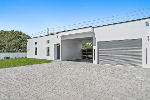 House in Hobe Sound, Florida 4 bedrooms, 592.53 sq.m. № 1790262 - photo 24