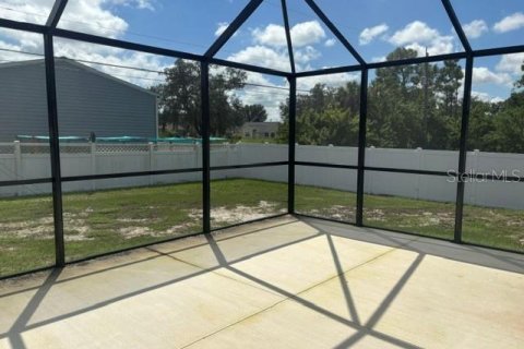Villa ou maison à louer à Port Charlotte, Floride: 3 chambres, 119.29 m2 № 2389259 - photo 10