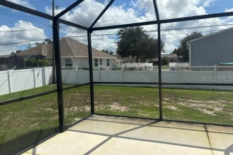 Villa ou maison à louer à Port Charlotte, Floride: 3 chambres, 119.29 m2 № 2389259 - photo 11