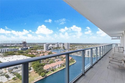 Condo in Hollywood, Florida, 3 bedrooms № 2297492