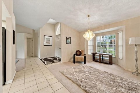 House in Lakeland, Florida 4 bedrooms, 259.66 sq.m. № 2405413 - photo 6