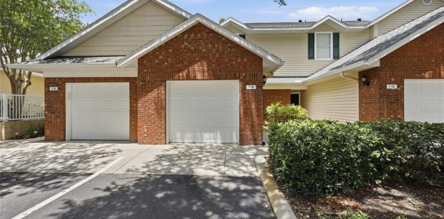 Adosado en Newberry, Florida 2 dormitorios, 136.1 m2 № 2216084