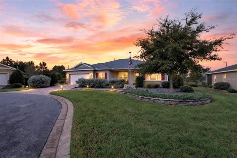 Villa ou maison à vendre à Ocala, Floride: 2 chambres, 213.4 m2 № 2413736 - photo 2