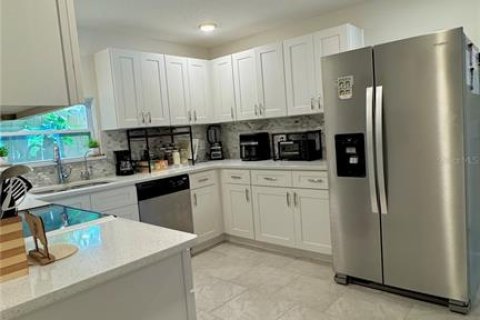 Villa ou maison à vendre à Apopka, Floride: 3 chambres, 110.37 m2 № 1650629 - photo 9