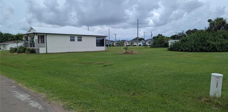 Land in Punta Gorda, Florida № 2272912
