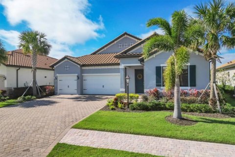 Casa en Bradenton, Florida 4 dormitorios, 252.42 m2 № 2354739