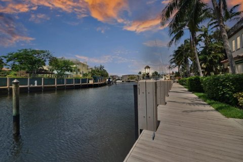 Touwnhouse à vendre à Fort Lauderdale, Floride: 3 chambres, 299.24 m2 № 2416215 - photo 30