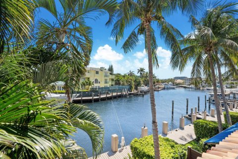 Touwnhouse à vendre à Fort Lauderdale, Floride: 3 chambres, 299.24 m2 № 2416215 - photo 4