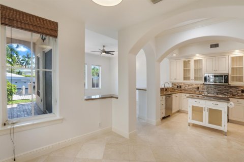 Touwnhouse à vendre à Fort Lauderdale, Floride: 3 chambres, 299.24 m2 № 2416215 - photo 14