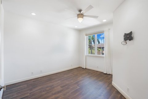 Touwnhouse à vendre à Fort Lauderdale, Floride: 3 chambres, 299.24 m2 № 2416215 - photo 23