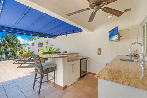 Touwnhouse à vendre à Fort Lauderdale, Floride: 3 chambres, 299.24 m2 № 2416215 - photo 6