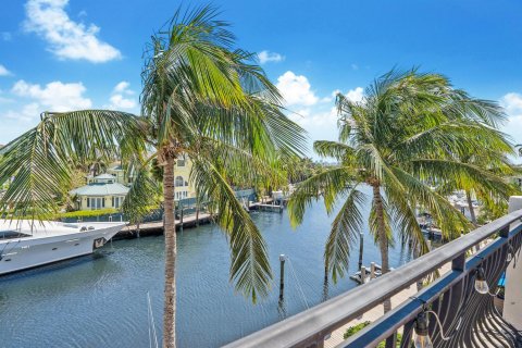 Touwnhouse à vendre à Fort Lauderdale, Floride: 3 chambres, 299.24 m2 № 2416215 - photo 19