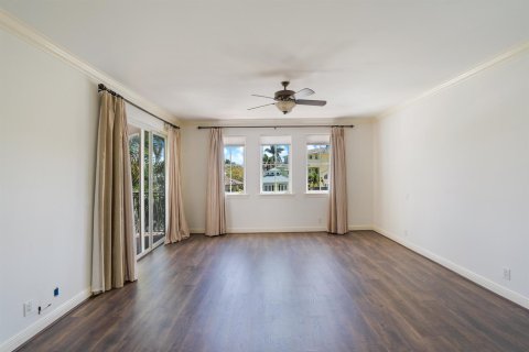 Touwnhouse à vendre à Fort Lauderdale, Floride: 3 chambres, 299.24 m2 № 2416215 - photo 17